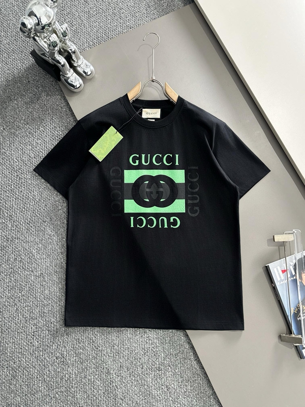 ブランドTシャツ正面デザイン